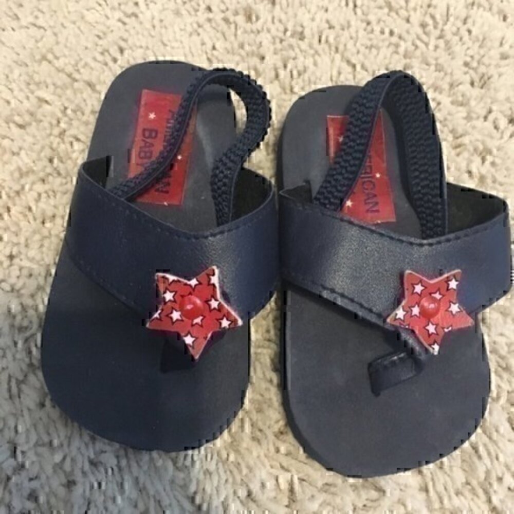 Baby girls size 6-9 months American stars sandals
